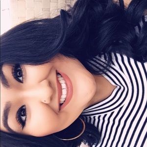 Meet your Posher, Marissa